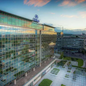 Hilton 5* Πράγα