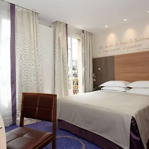 Hotel De Sévigné, Paris