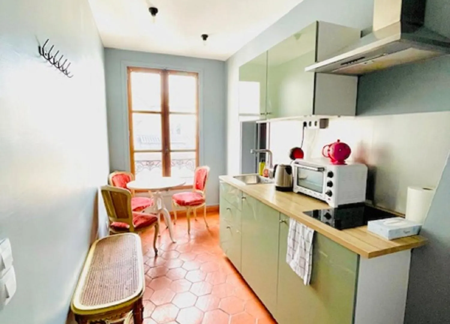 Le Pavillon Hotel Paris